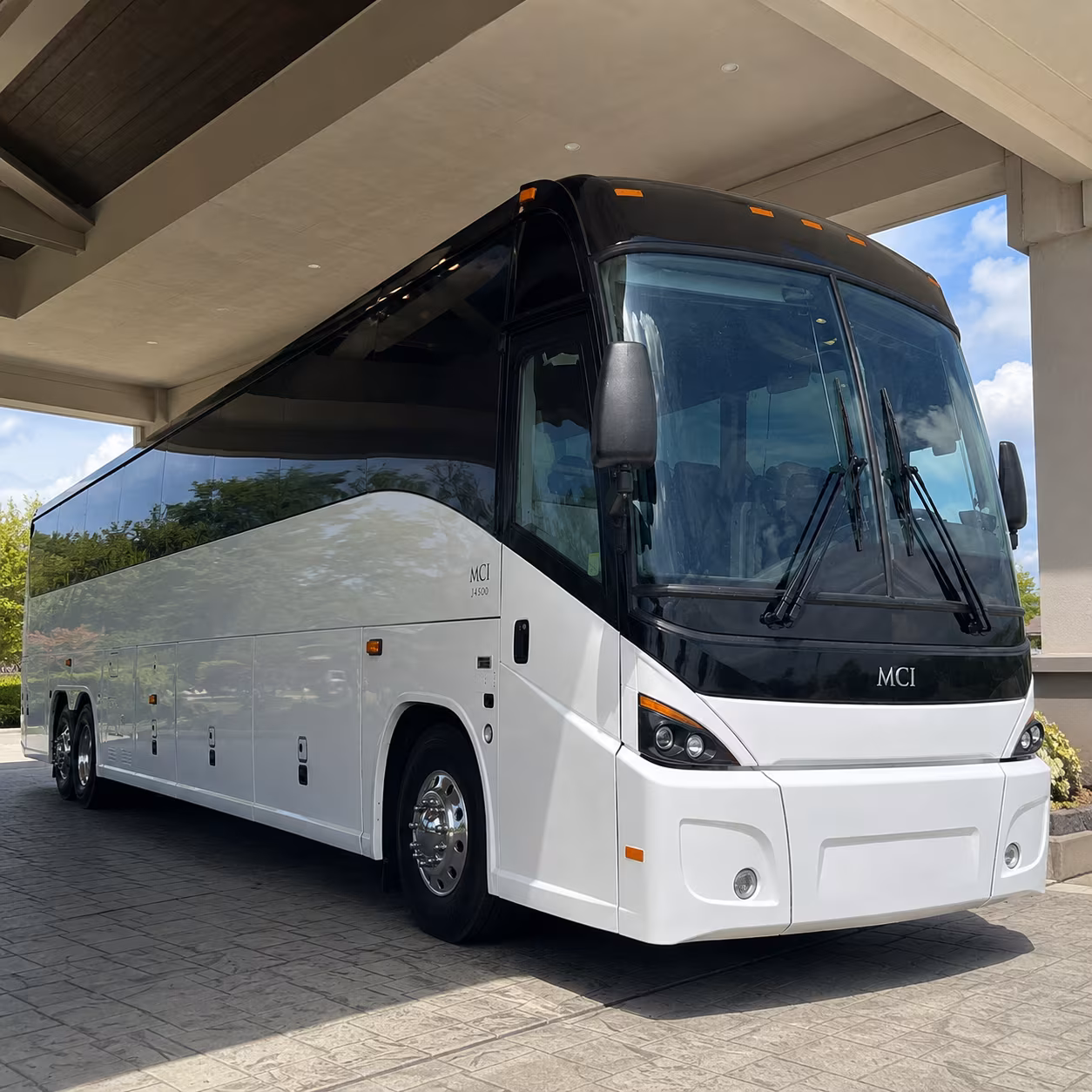charter bus transfers from lawton to dallas fort worth international airport dfw